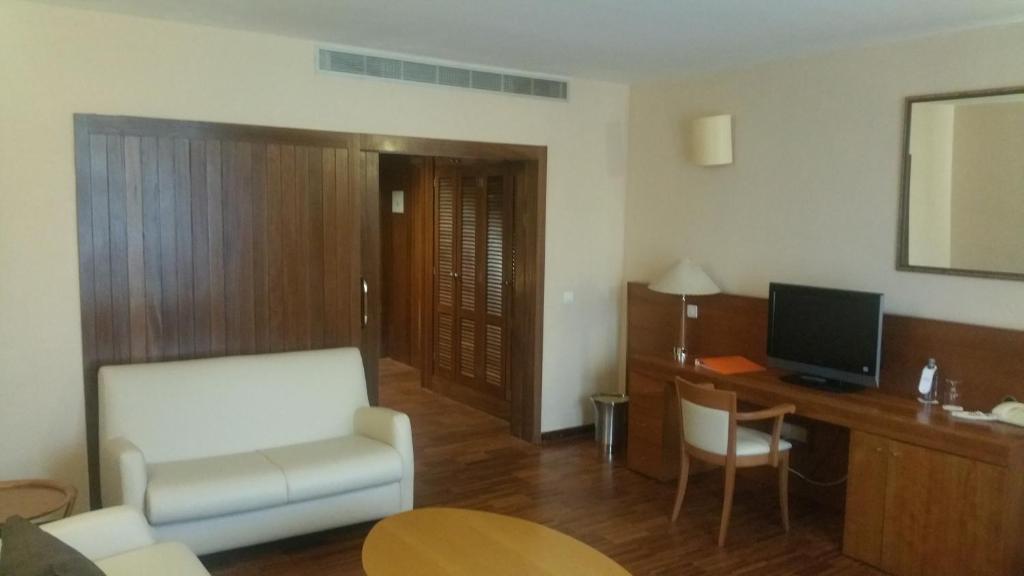 Escuela Cruz Hotel Santa Cruz de Tenerife