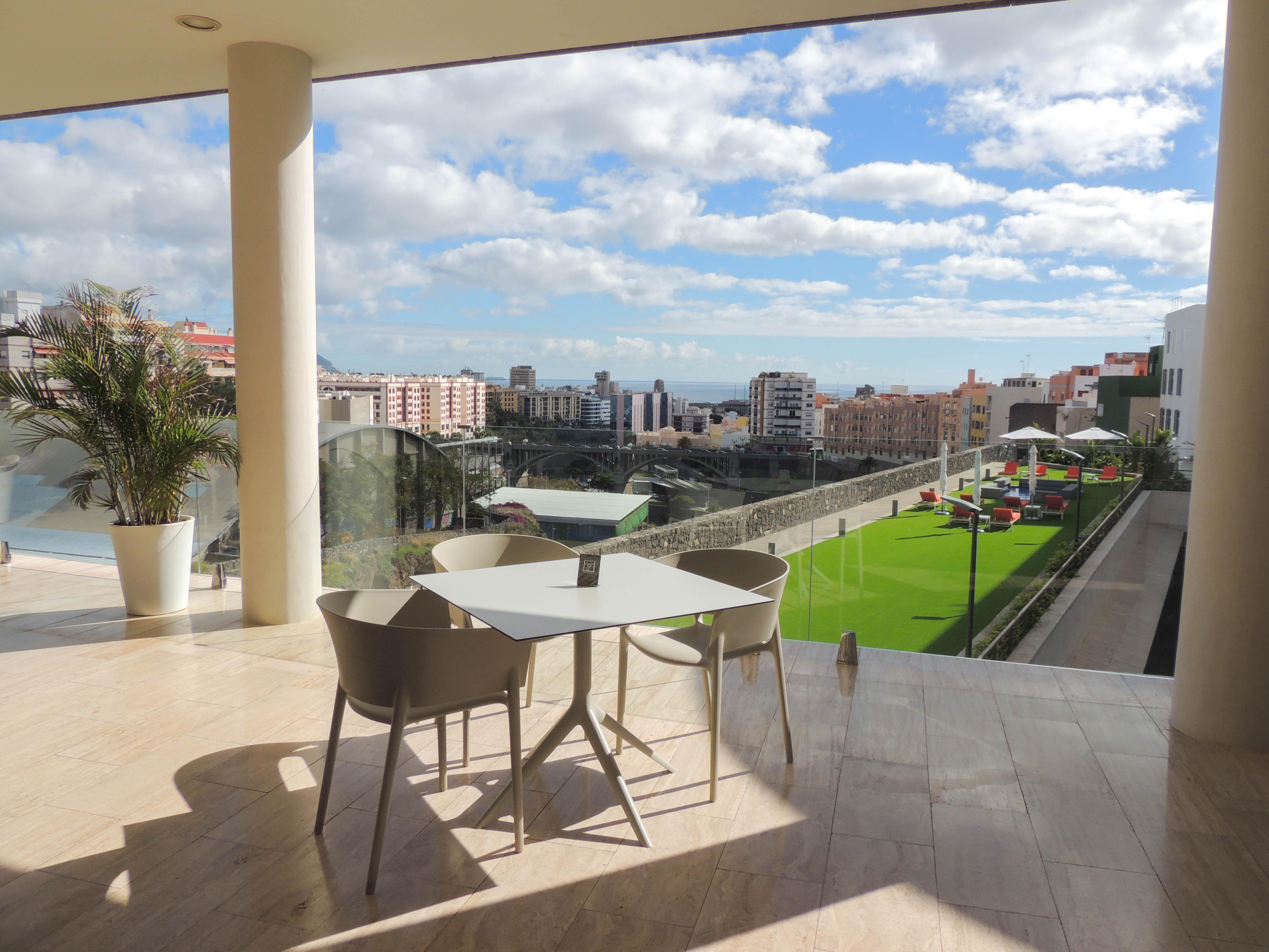 Escuela Cruz Hotel Santa Cruz de Tenerife