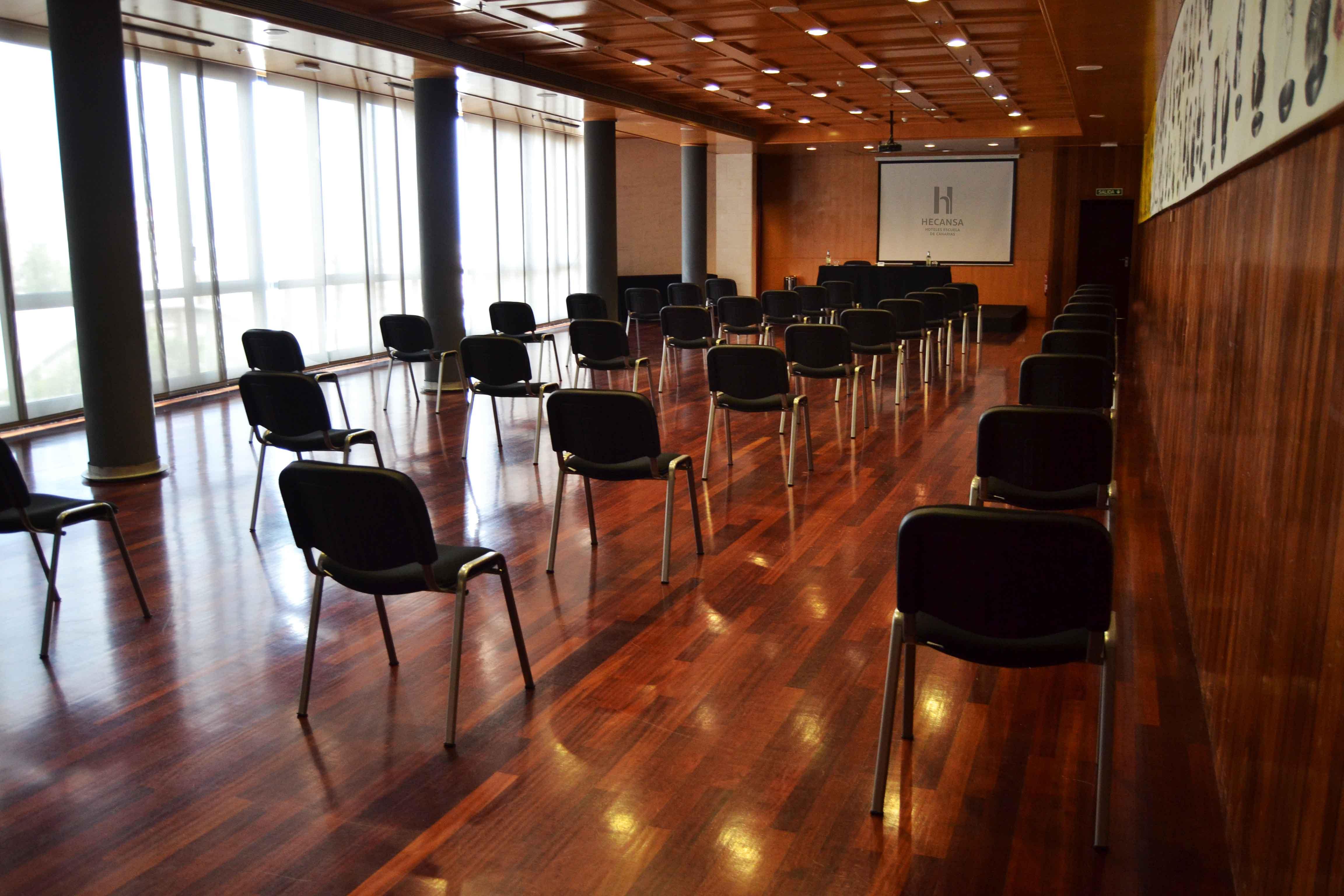 Escuela Cruz 4* Santa Cruz de Tenerife
