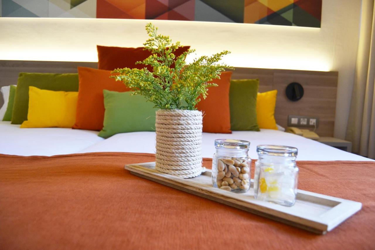 Escuela Cruz Hotel