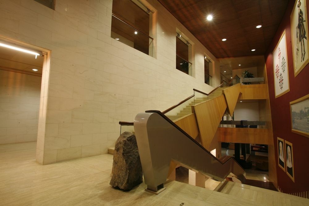 Escuela Cruz 4*